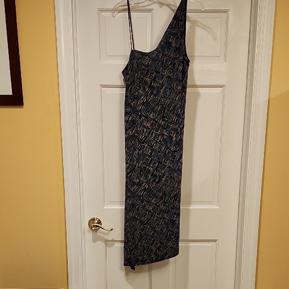 Trixxi One Shoulder Black and Gold Dress